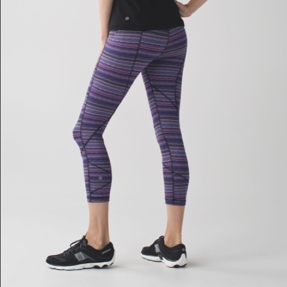 lululemon athletica Pants - Lululemon Pace Rival Crops in Space Dye Twist